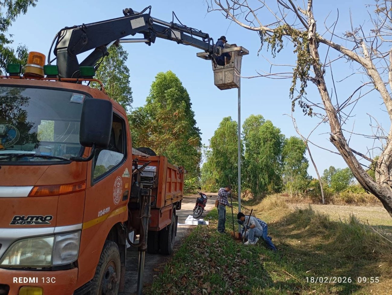 การลงพื้นที่ปฏิบัติงานและการติดตามความคืบหน้าของโครงการก่อสร้าง